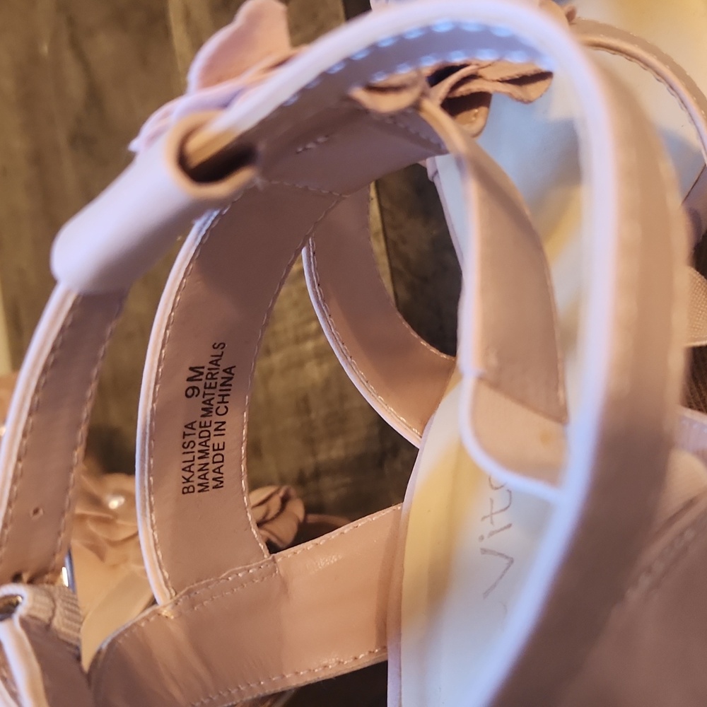 Blush Pink Wedges - Picture 6 of 6